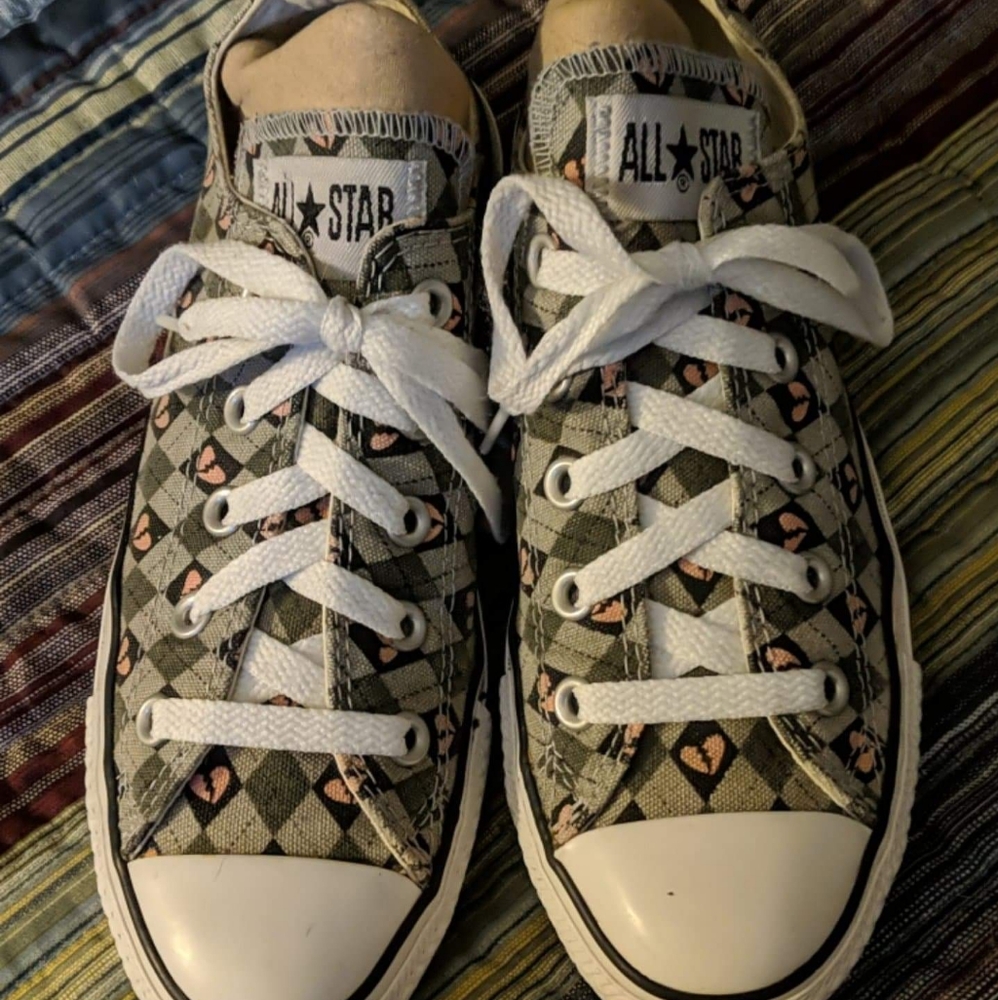 CONVERSE LO TOP ALL STAR BROKEN HEARTS SKATER EMO